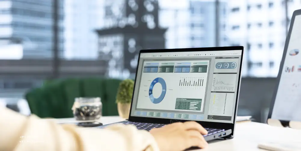 کدام مهارت های HRIS برای مدیران منابع انسانی ضروری است ؟ 3 اهمیت نرم افزار های حضور و غیاب